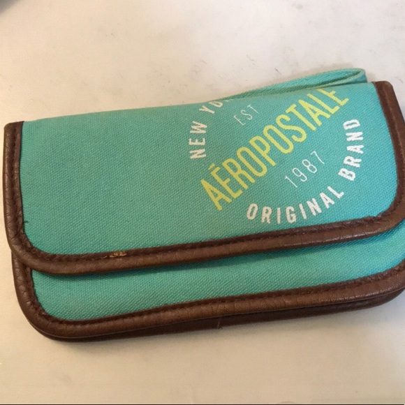 Aeropostale Accessories - Teal Wrist Wallet